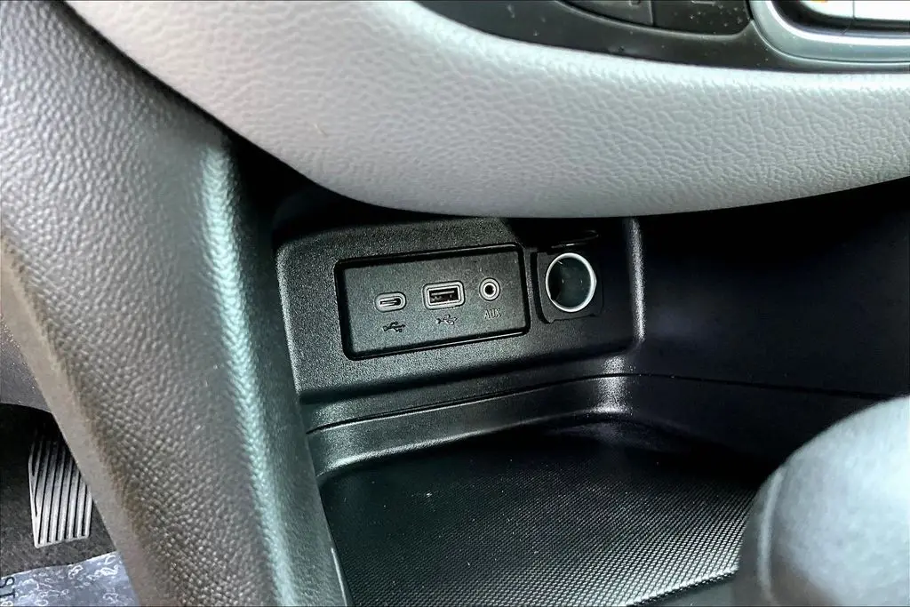 2023 Chevrolet Equinox - $19,500