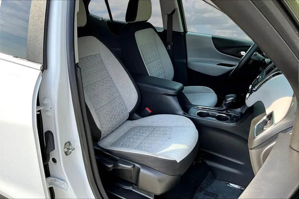 2023 Chevrolet Equinox - $19,500