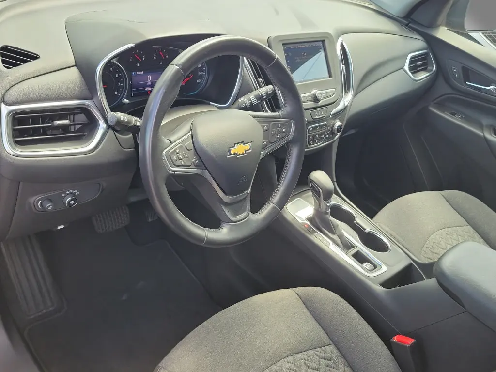 2022 Chevrolet Equinox - $17,495