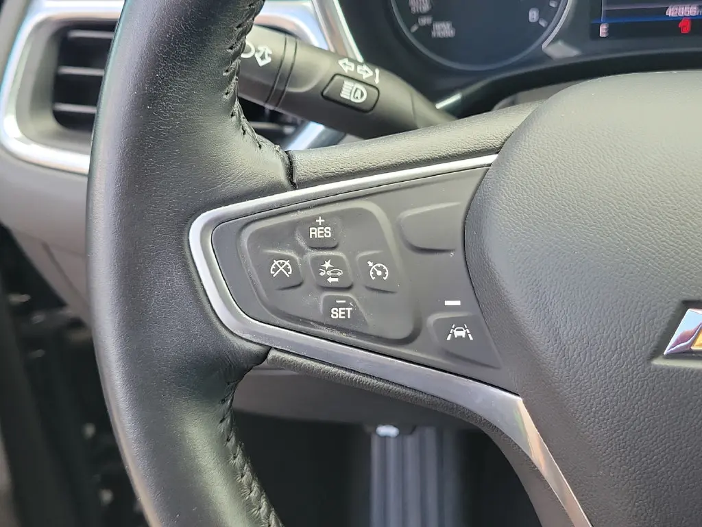 2022 Chevrolet Equinox - $17,495