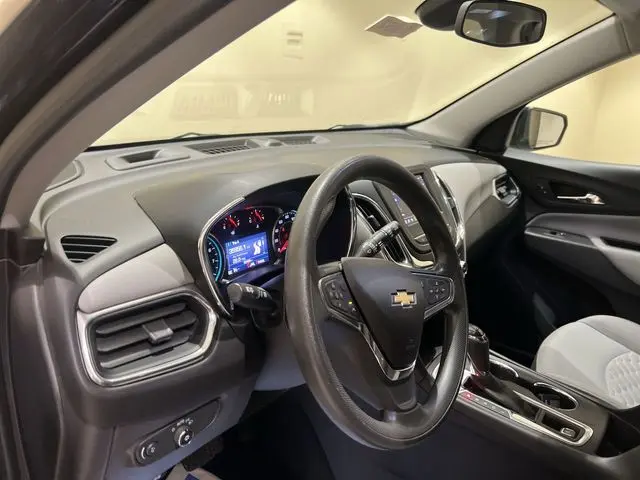 2020 Chevrolet Equinox - $16,215