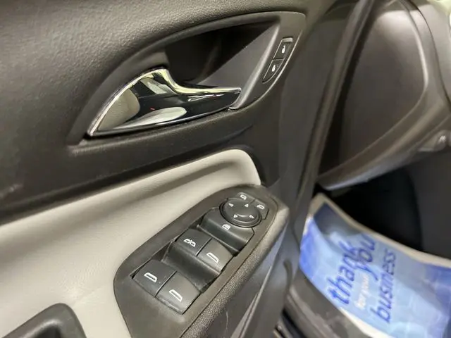 2020 Chevrolet Equinox - $16,215