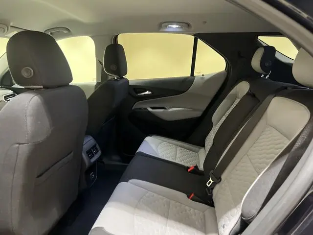 2020 Chevrolet Equinox - $16,215