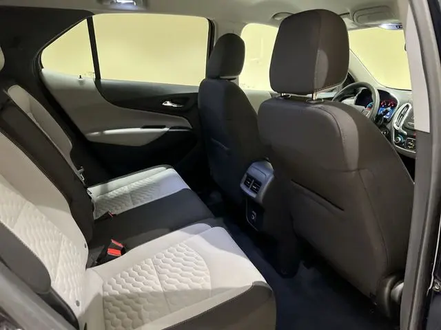 2020 Chevrolet Equinox - $16,215