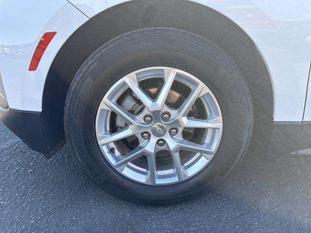 2022 Chevrolet Equinox - $24,450