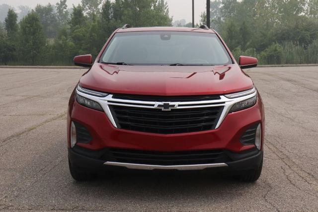2022 Chevrolet Equinox - $15,965