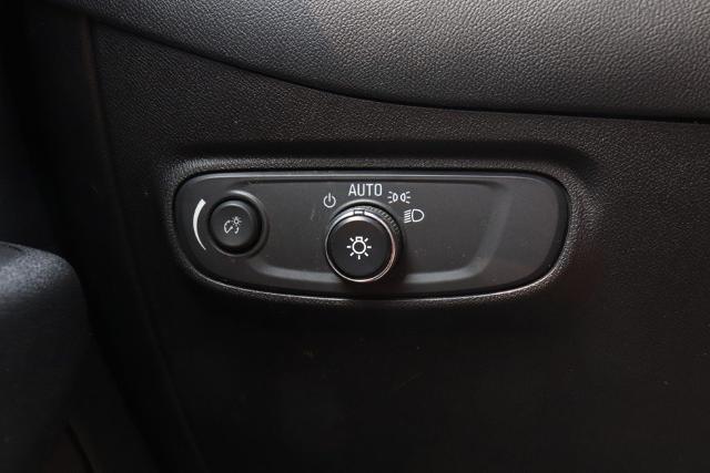 2022 Chevrolet Equinox - $15,965