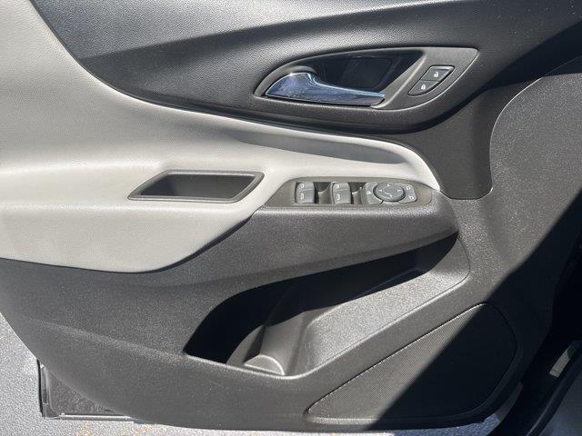 2022 Chevrolet Equinox - $14,990