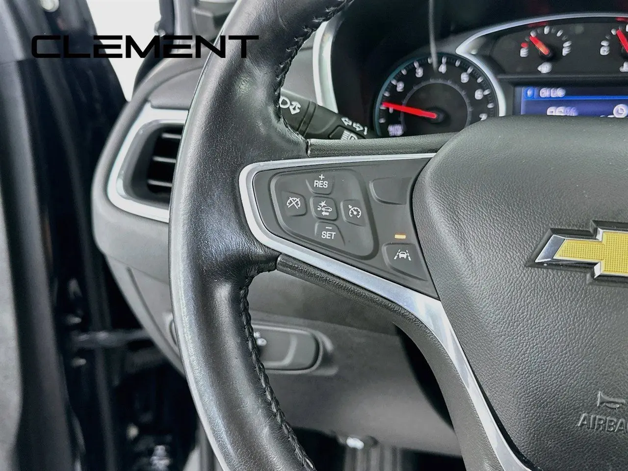 2022 Chevrolet Equinox - $17,995