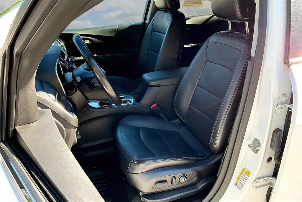 2021 Chevrolet Equinox - $13,500