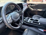 2025 Equinox Thumbnail 15