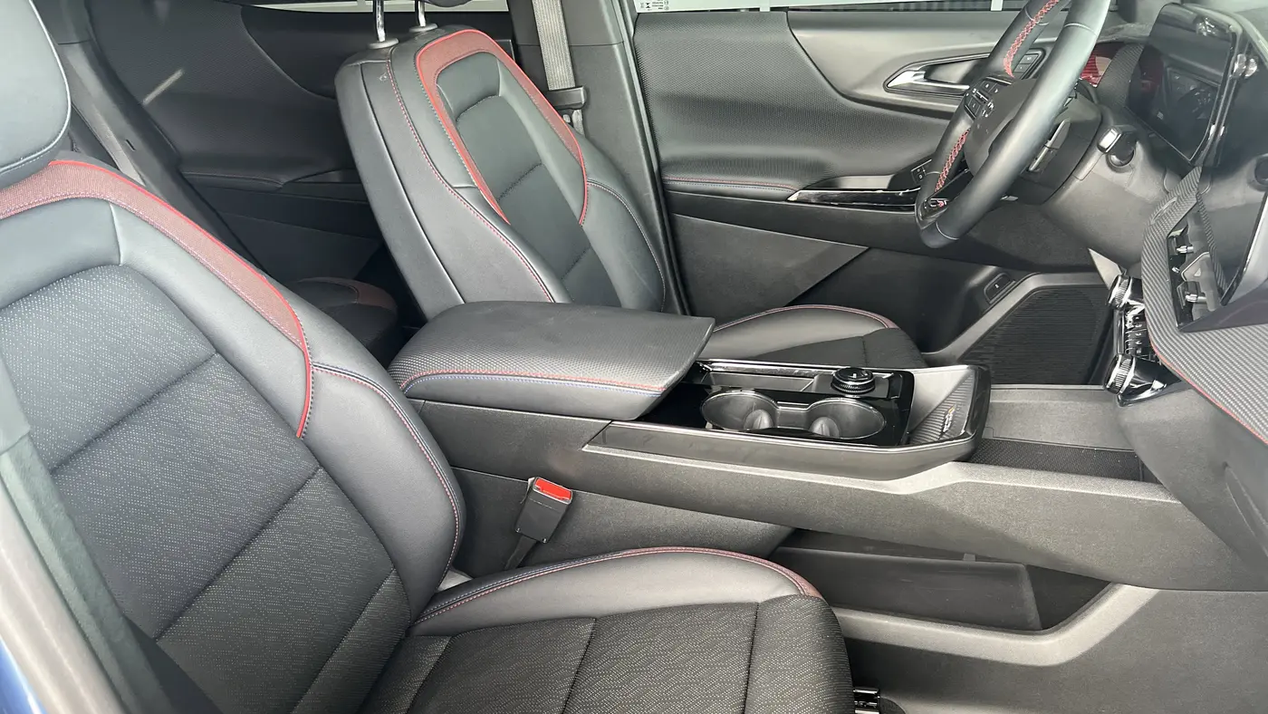 2025 Chevrolet Equinox RS