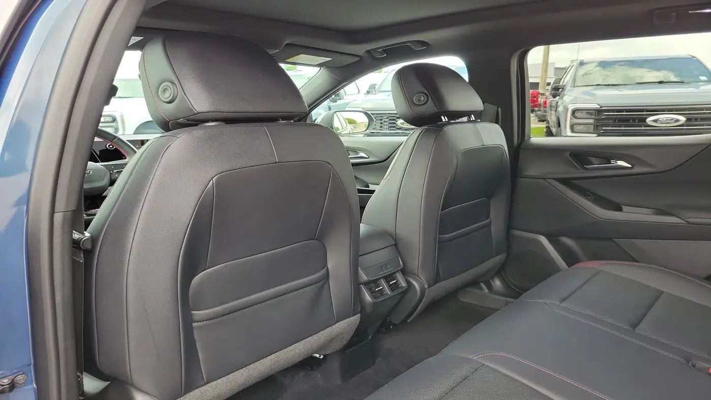 2025 Chevrolet Equinox RS