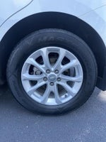 2018 Equinox Thumbnail 19