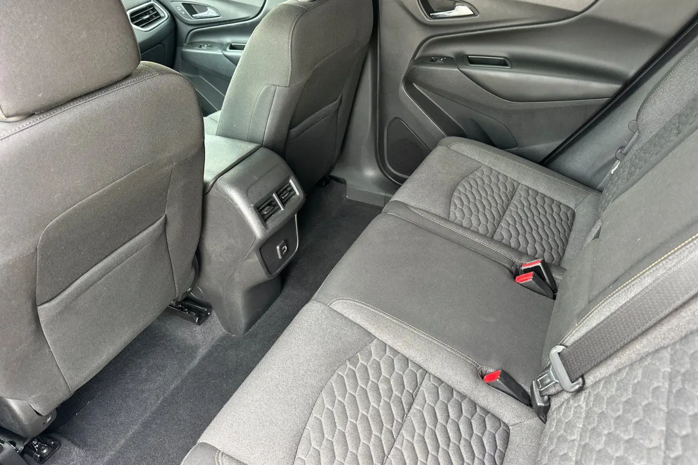 2020 Chevrolet Equinox - $10,798