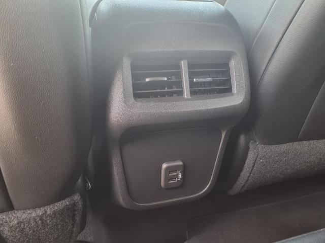 2022 Chevrolet Equinox - $23,995
