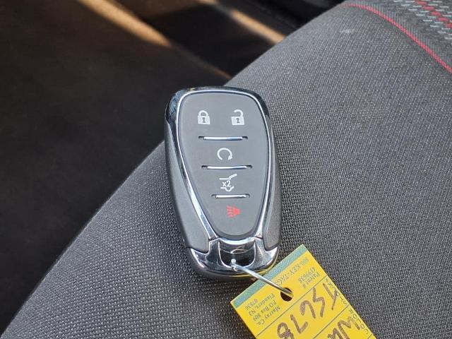 2022 Chevrolet Equinox - $23,995