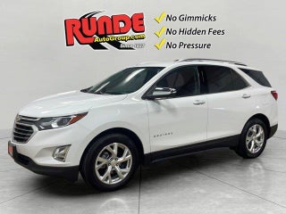 2021 Chevrolet Equinox with Summit White Exterior