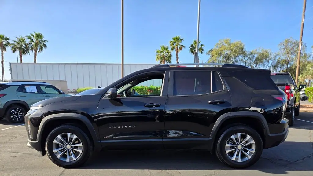 2025 Chevrolet Equinox LT