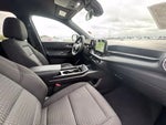 2025 Equinox Thumbnail 19