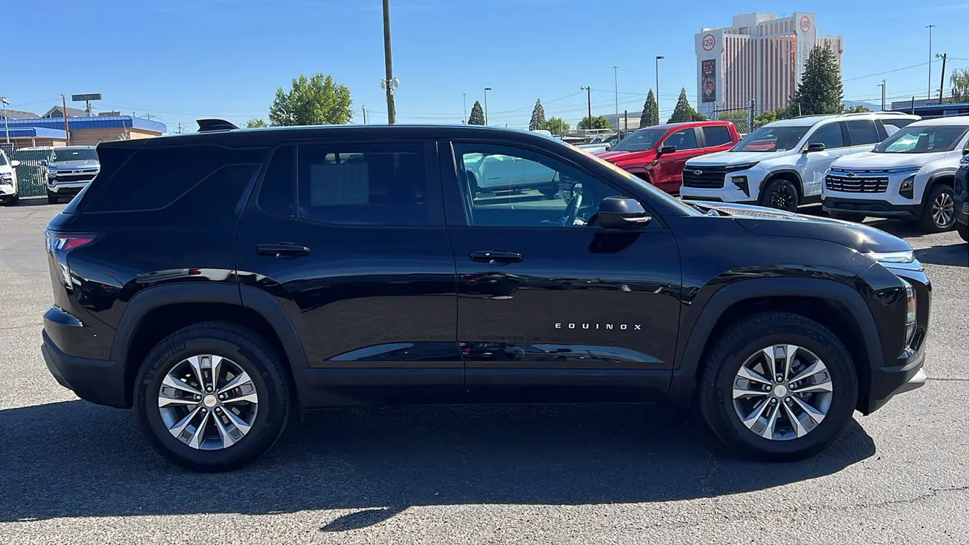 2025 Chevrolet Equinox LT