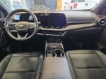 2025 Equinox Thumbnail 25