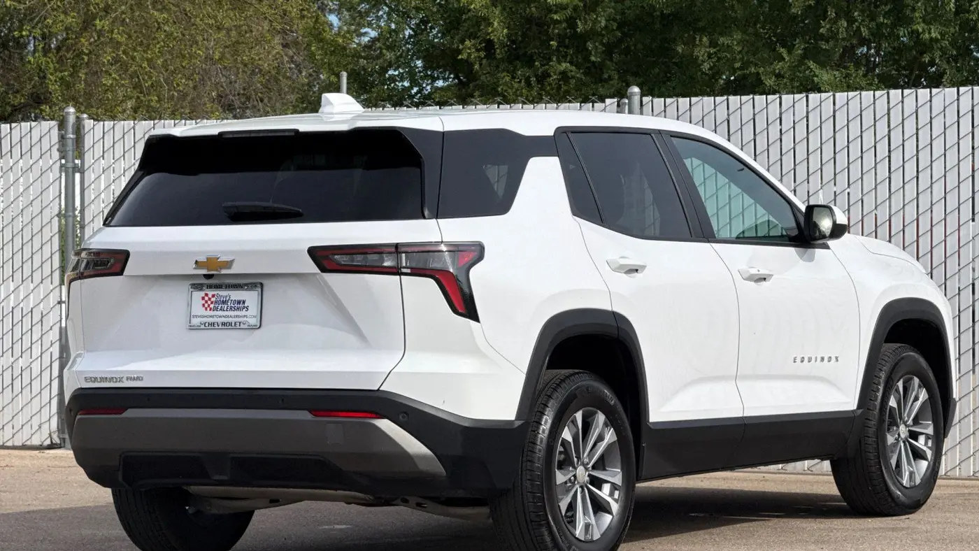 2026 Chevrolet Equinox LT