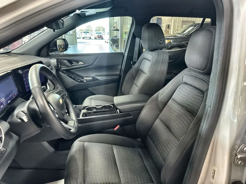 2025 Chevrolet Equinox - $24,428