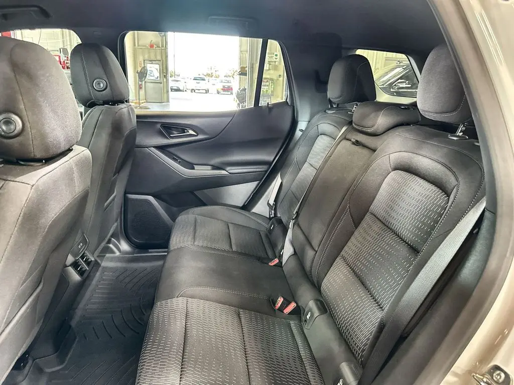 2025 Chevrolet Equinox - $24,428