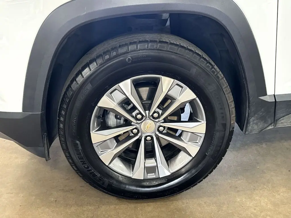 2025 Chevrolet Equinox - $24,428