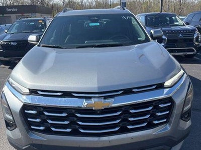 Photo of a 2025 Chevrolet Equinox 4X4 LT 4DR SUV for sale