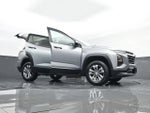 2025 Equinox Thumbnail 32