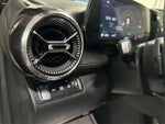 2026 Equinox Thumbnail 19