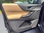 2026 Equinox Thumbnail 10