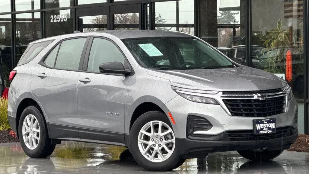 2024 Chevrolet Equinox LS