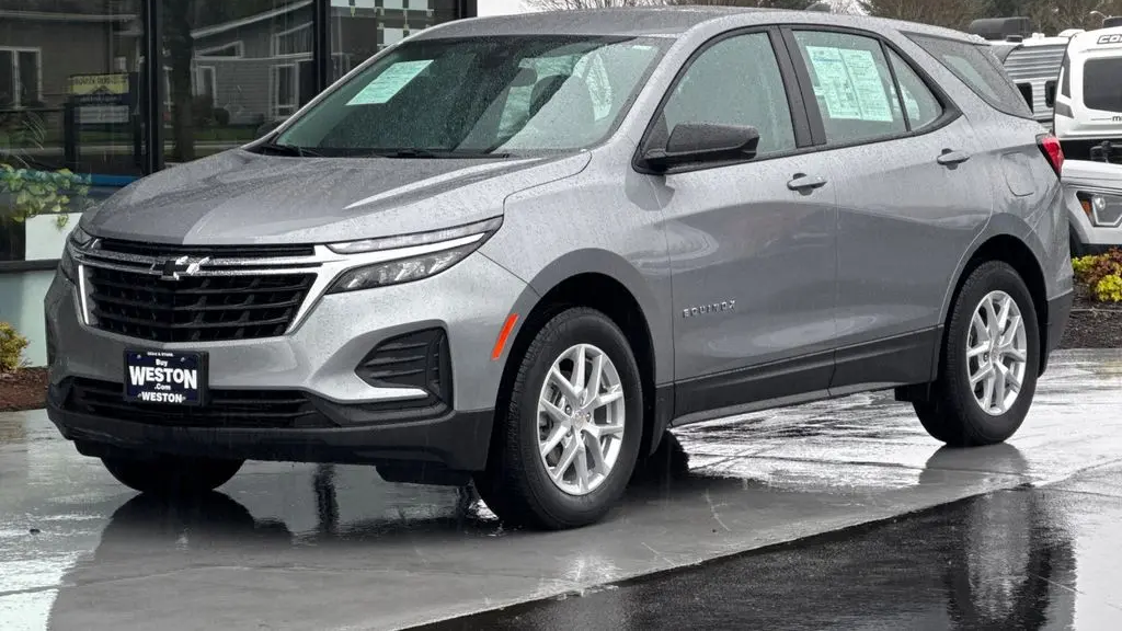 2024 Chevrolet Equinox LS