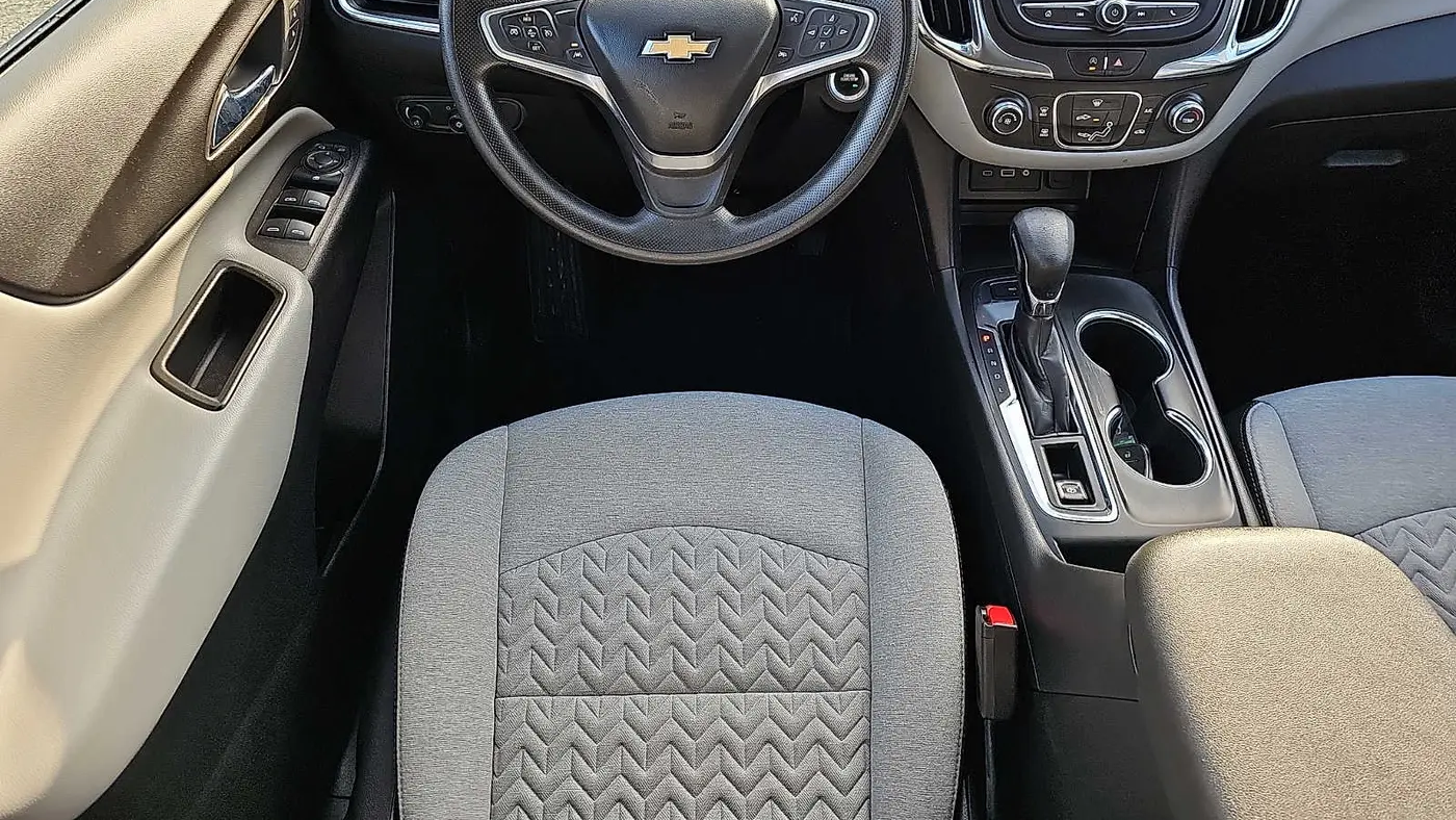 2023 Chevrolet Equinox LS
