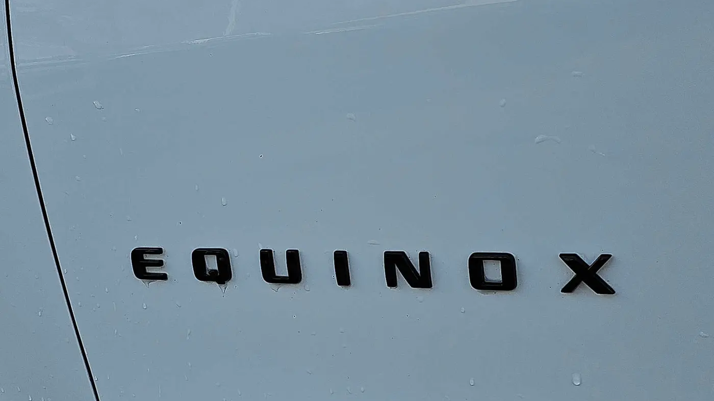 2023 Chevrolet Equinox LS