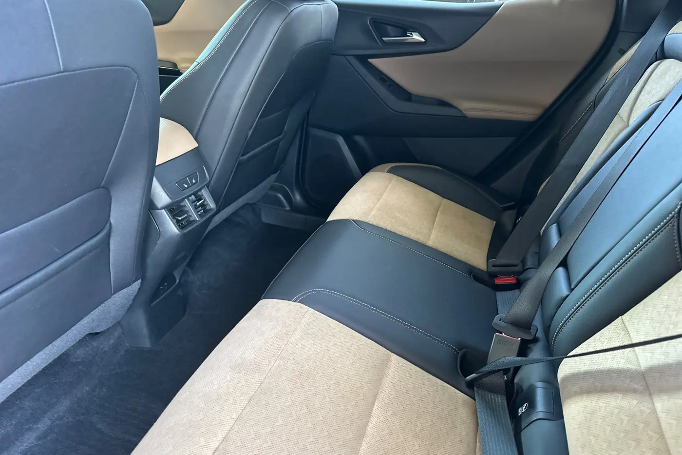 2026 Chevrolet Equinox - $32,811