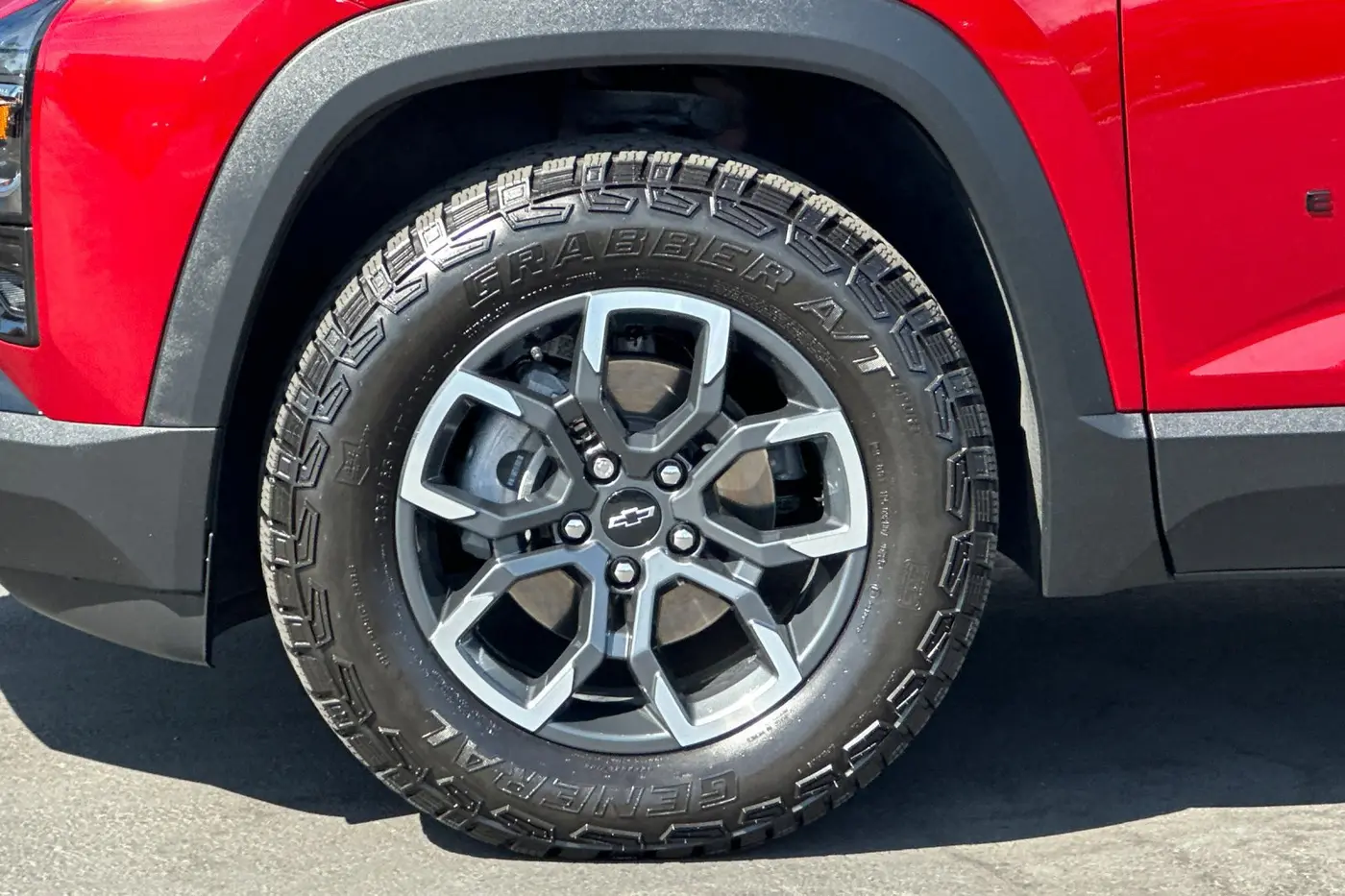 2026 Chevrolet Equinox - $32,811