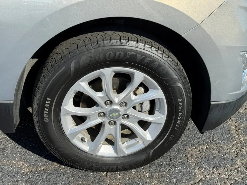 2018 Chevrolet Equinox - $12,496