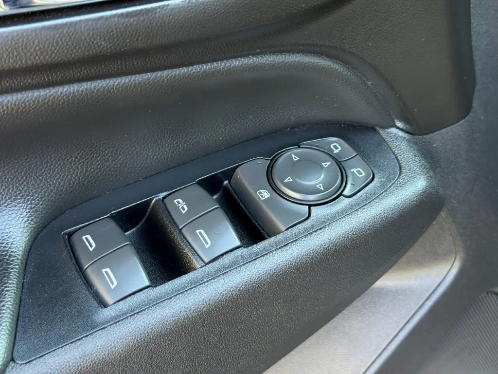 2018 Chevrolet Equinox - $12,496