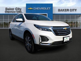 2021 Chevrolet Equinox with Summit White Exterior