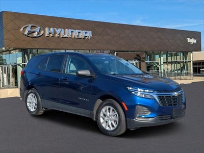 2022 Chevrolet Equinox 4X4 LS 4DR SUV W/1LS