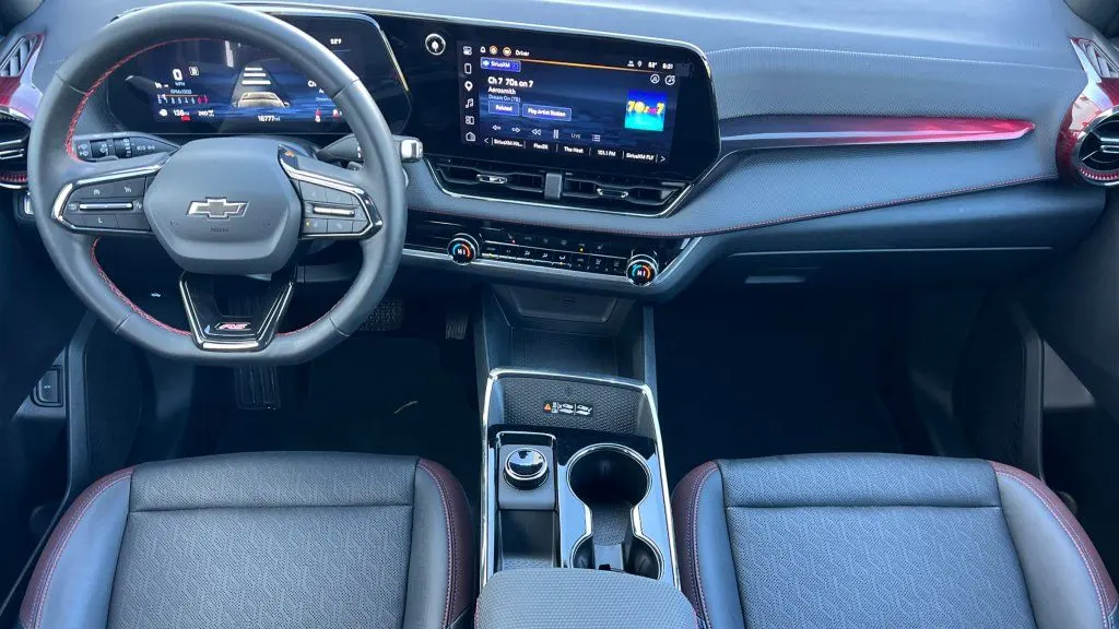 2025 Chevrolet Equinox RS