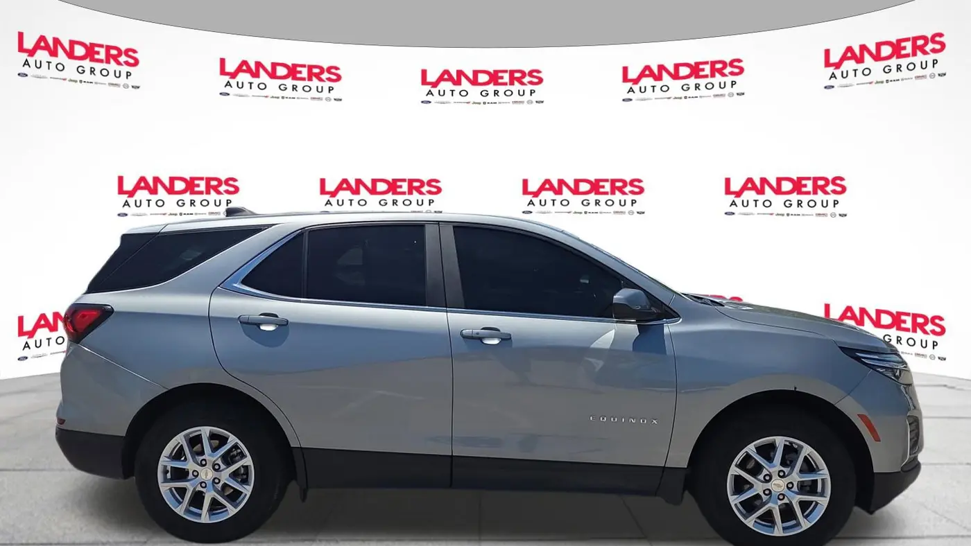 2023 Chevrolet Equinox LT