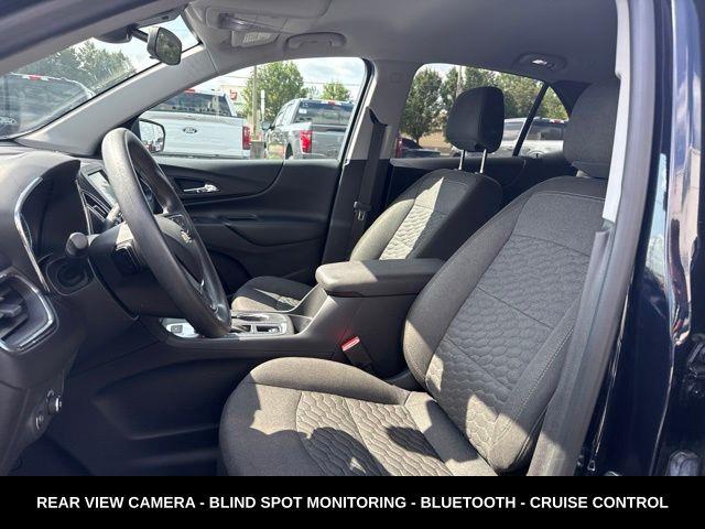 2020 Chevrolet Equinox LT — photo 1 of 24