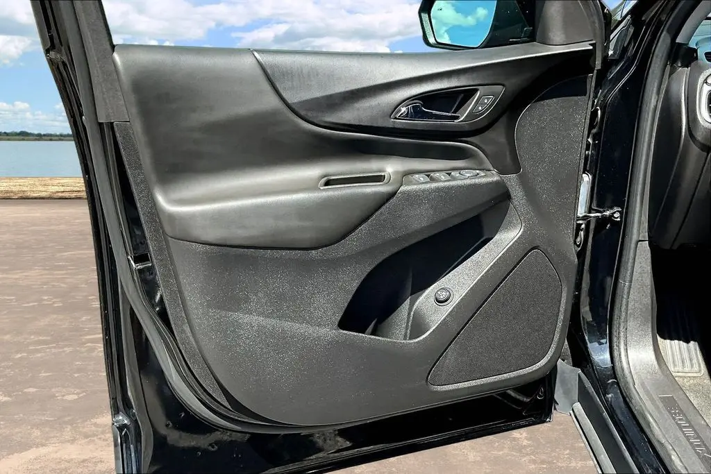 2024 Chevrolet Equinox - $21,998