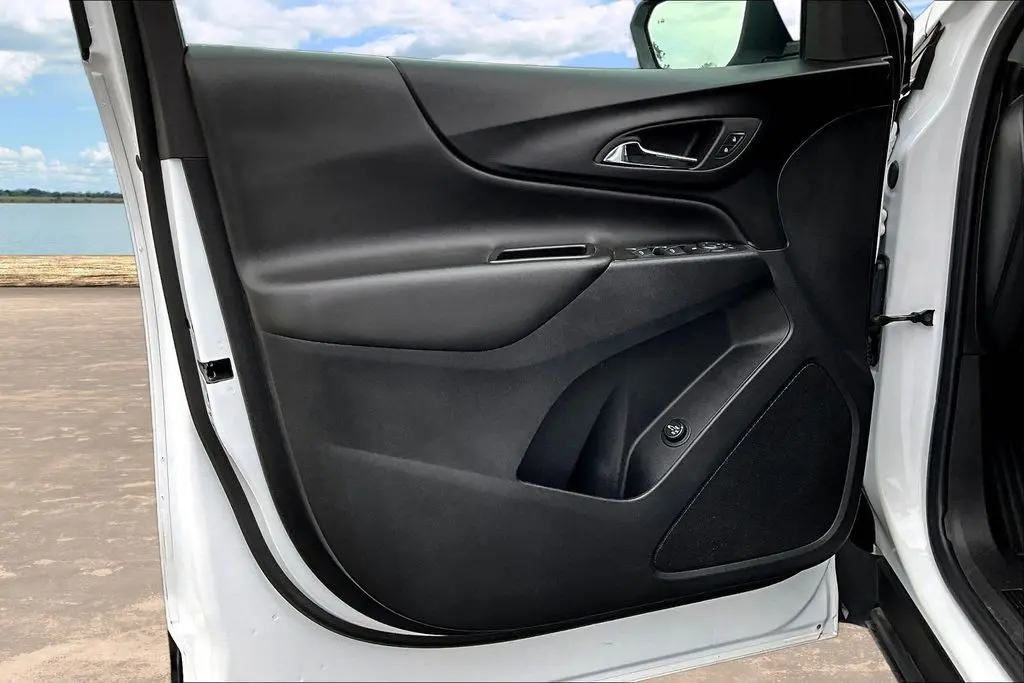 2024 Chevrolet Equinox - $19,895