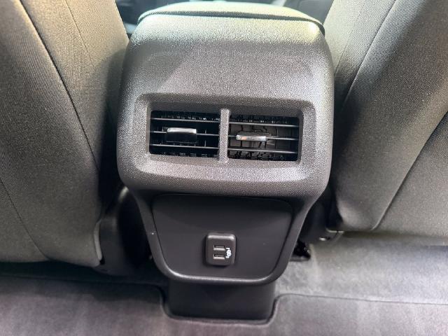 2024 Chevrolet Equinox - $25,599
